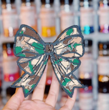 Load image into Gallery viewer, Camo Bow Car Air freshener