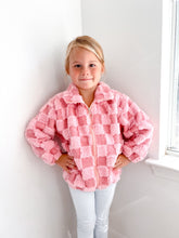 Load image into Gallery viewer, Two toned checkered fleece zipup
