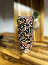 Load image into Gallery viewer, SC CAMO TUMBLER

